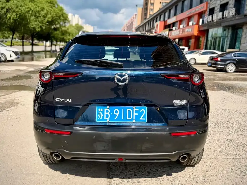 Mazda CX-30 — фото 8