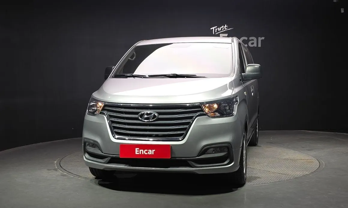 Hyundai Starex 2021 из KR, фото 2
