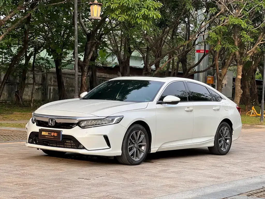 Honda Inspire — фото 1