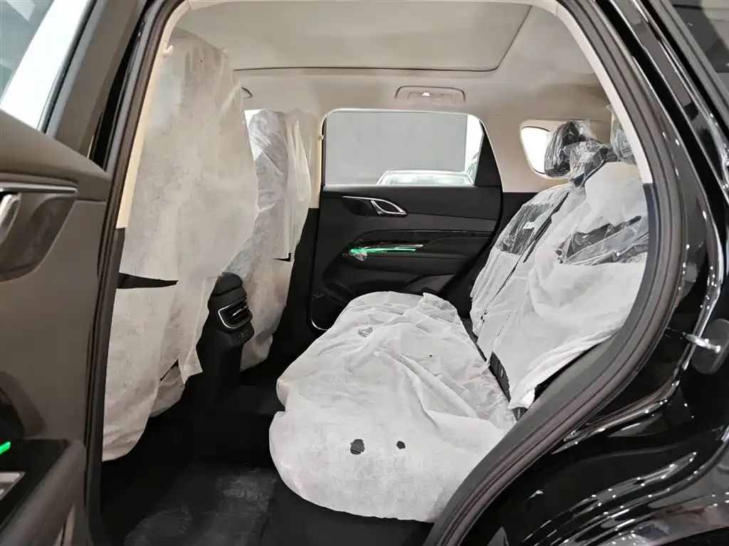 Hongqi HS3 PHEV 2026 из CN, фото 10
