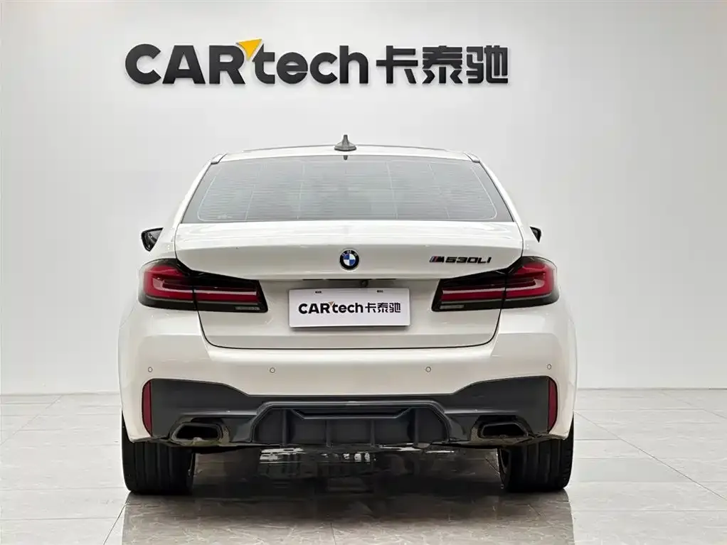 BMW 5 Series — фото 2