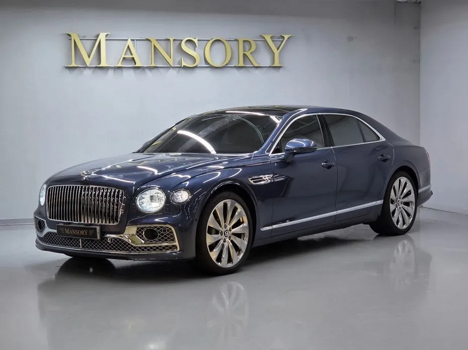 Bentley Flying Spur — фото 1