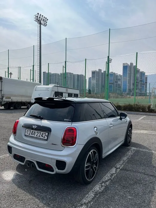Mini Cooper 2021 из KR, фото 9