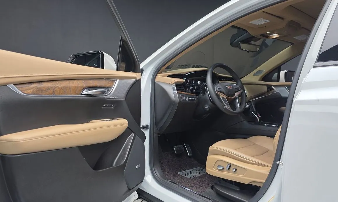 Cadillac XT5 2022 из KR, фото 8