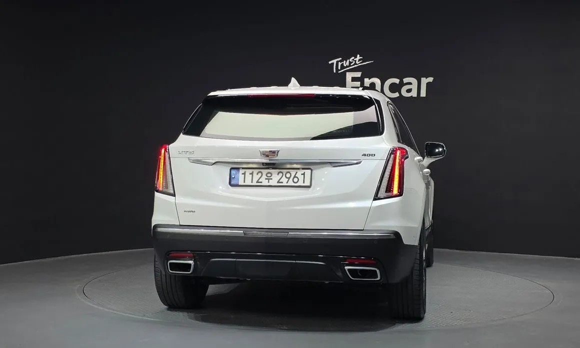 Cadillac XT5 2022 из KR, фото 2