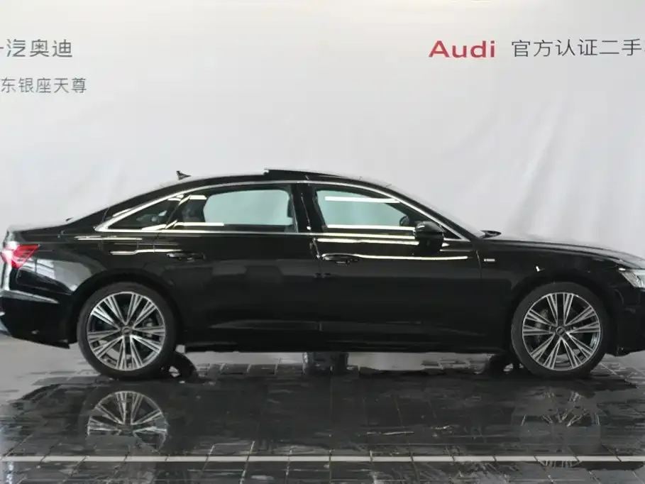 Audi A6L — фото 10