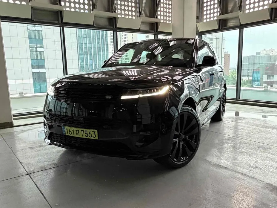 Land Rover Range Rover Sport — фото 1