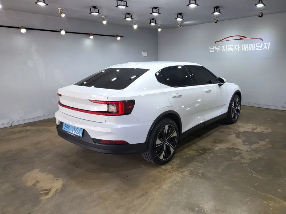 Polestar Polestar 2 2023 из KR, фото 9