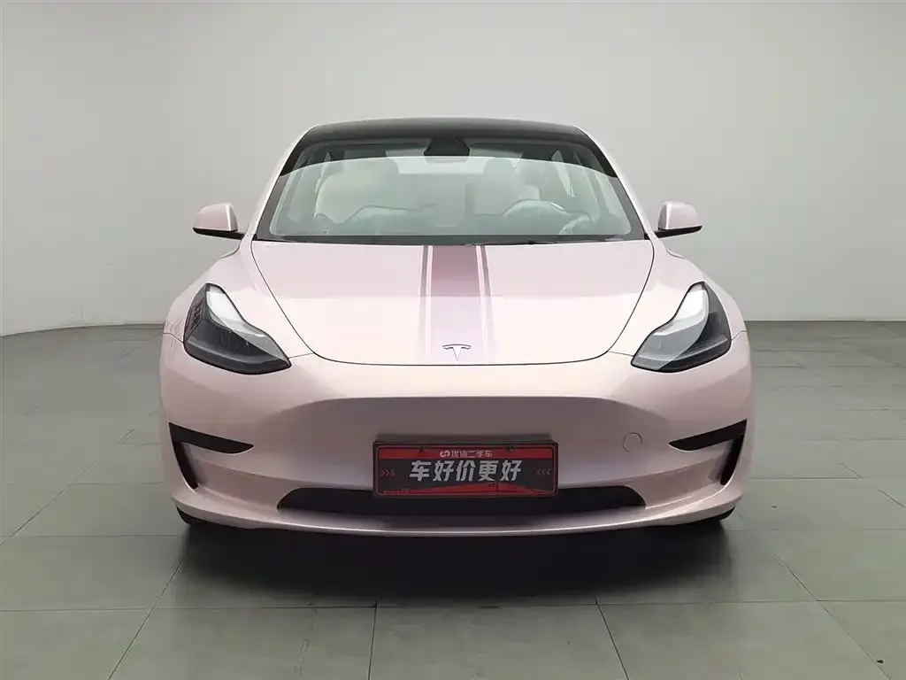 Tesla Model 3 — фото 4