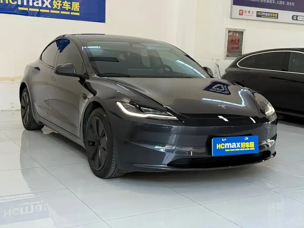 Tesla Model 3 — фото 5
