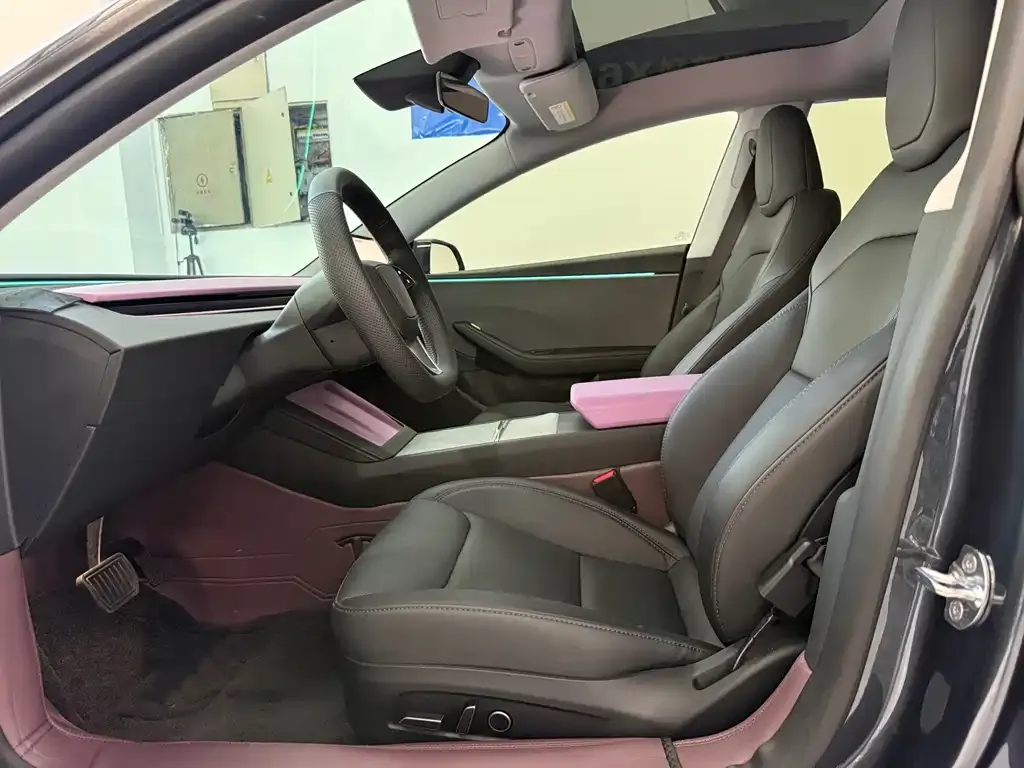 Tesla Model 3 — фото 10