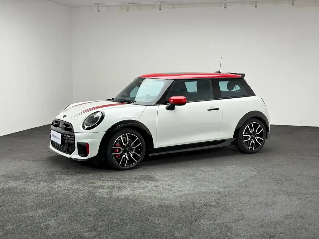 MINI JCW (John Cooper Works) — фото 8