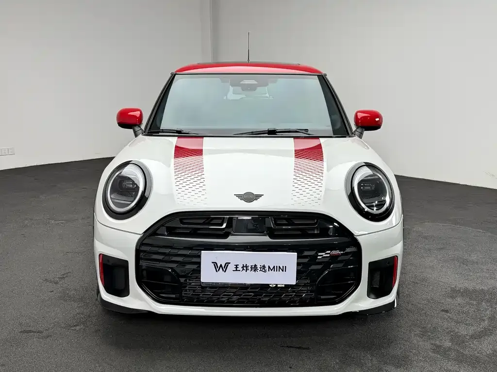 MINI JCW (John Cooper Works) — фото 4