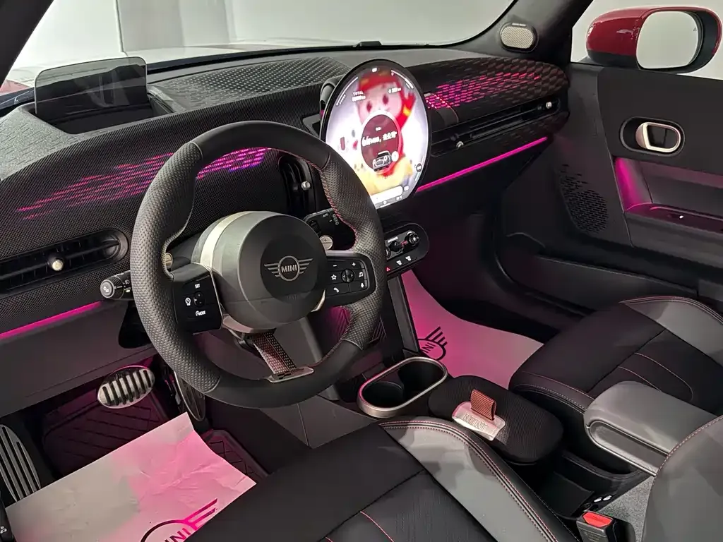 MINI JCW (John Cooper Works) — фото 10