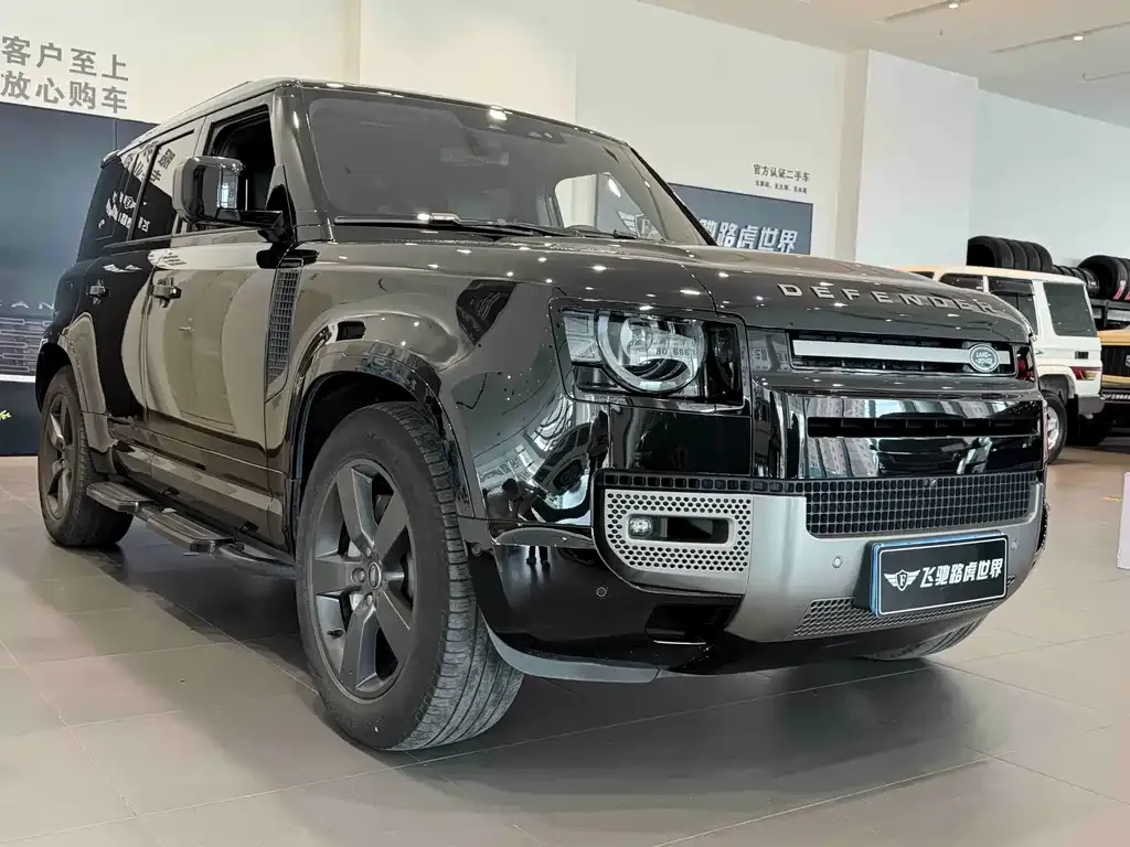 Land Rover Defender — фото 7