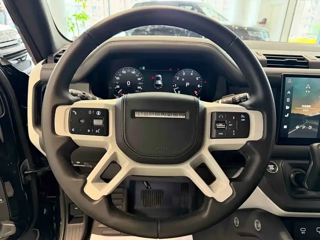 Land Rover Defender — фото 8