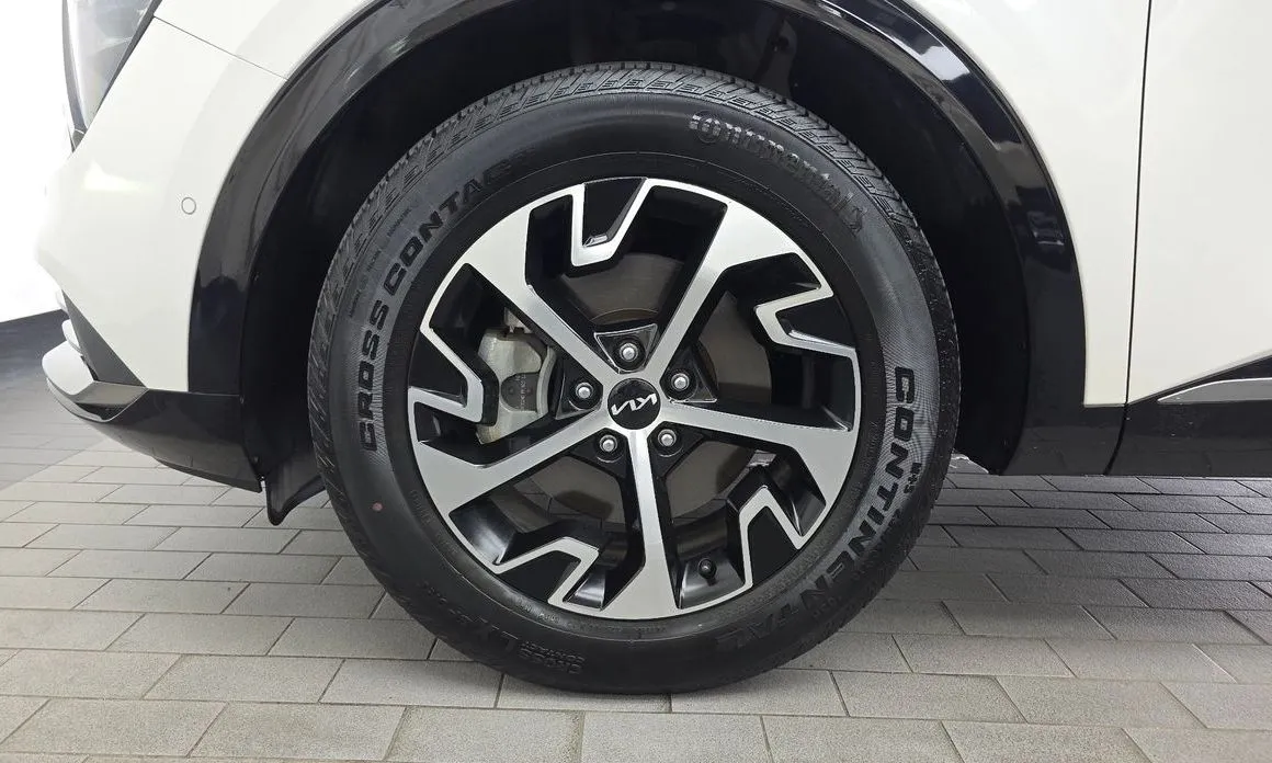 Kia Sportage — фото 9
