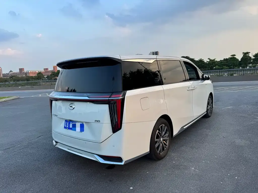 GAC Motor Trumpchi M8 — фото 2