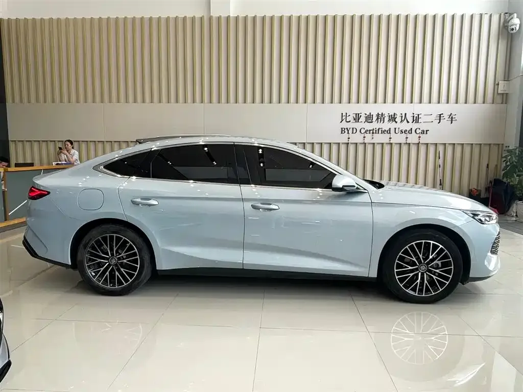 BYD Qin L — фото 3