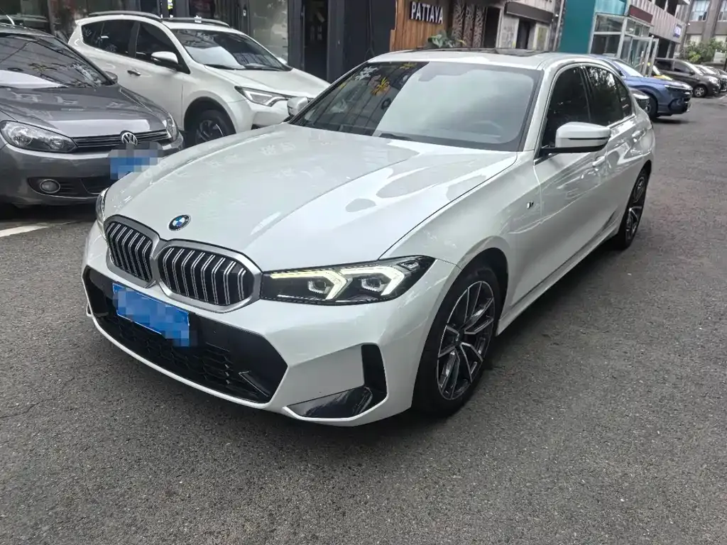 BMW 3 Series — фото 1