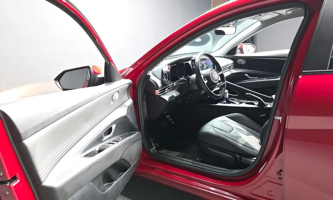 Hyundai AVANTE 2021 из KR, фото 7