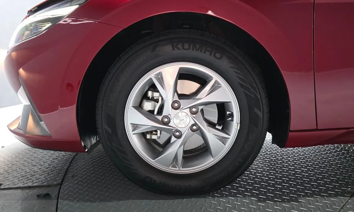 Hyundai AVANTE 2021 из KR, фото 4