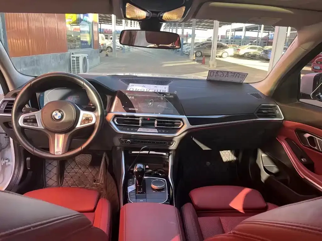 BMW 3 Series 2022 из CN, фото 4