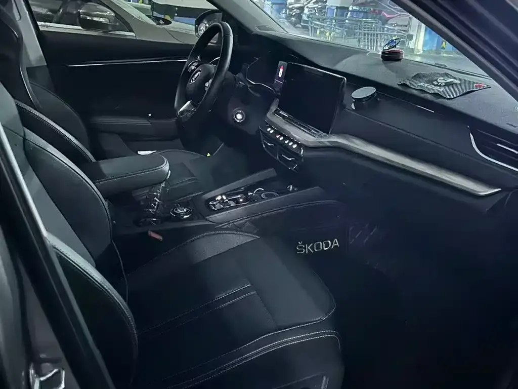 Skoda Octavia — фото 6