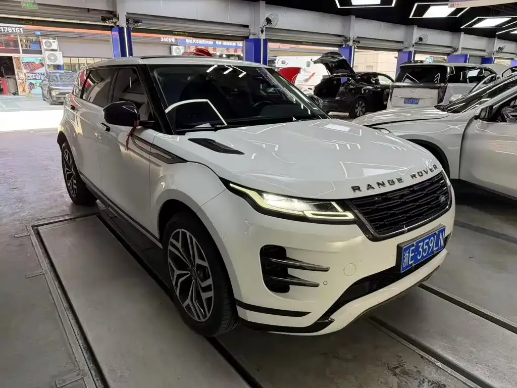 Land Rover Evoque — фото 5