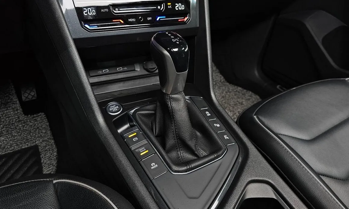 Volkswagen Tiguan — фото 3