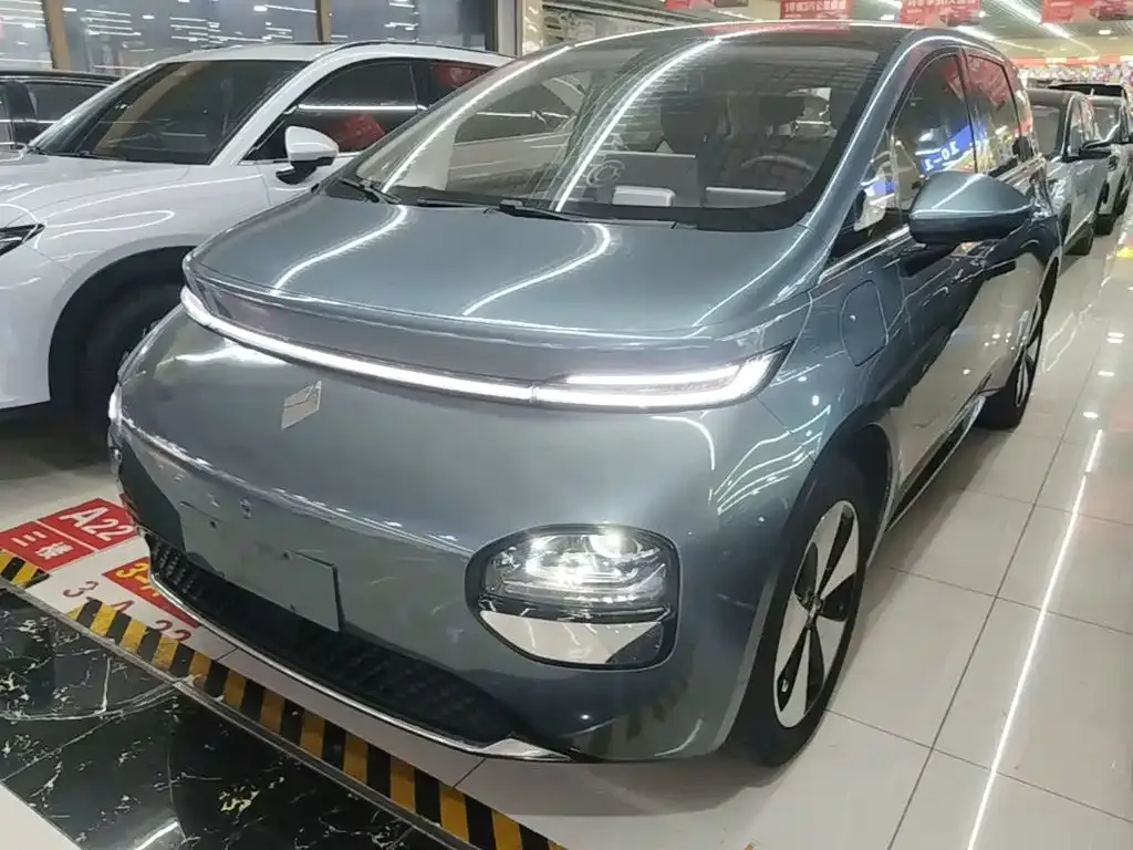 Baojun Yunduo — фото 3