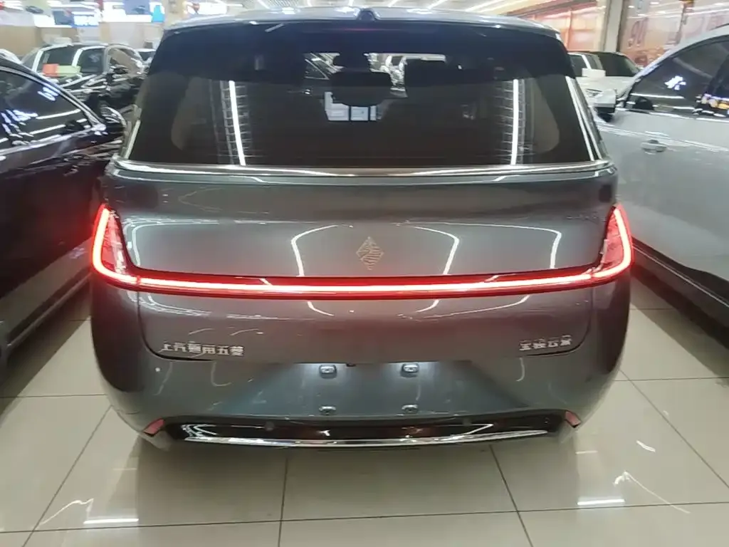 Baojun Yunduo — фото 4