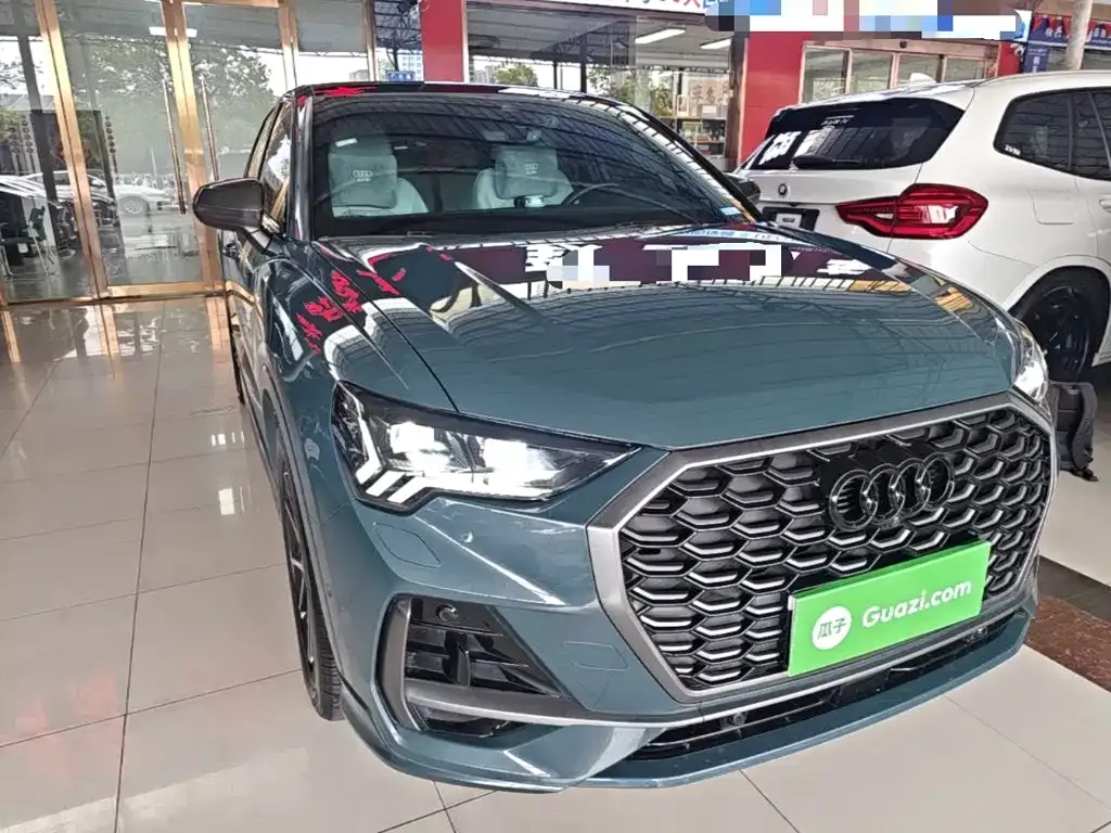 Audi Q3 Sportback — фото 3