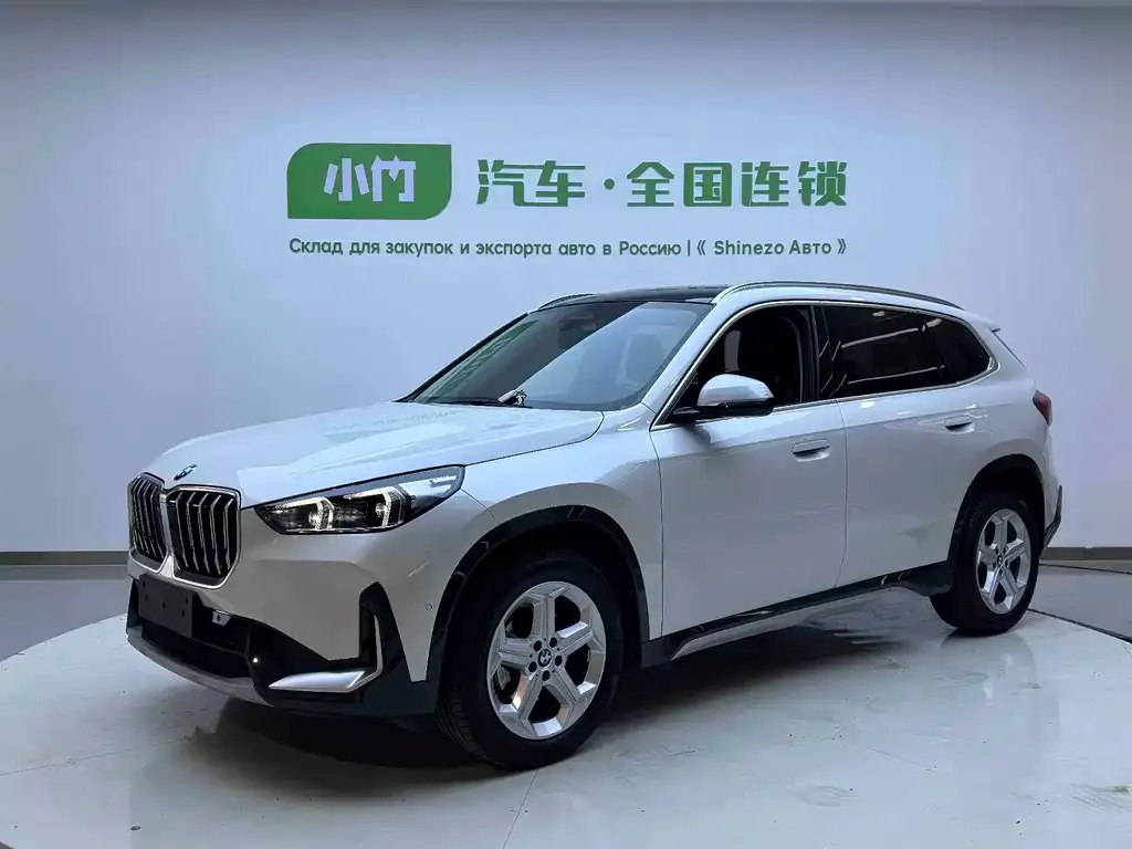 BMW X1 — фото 1