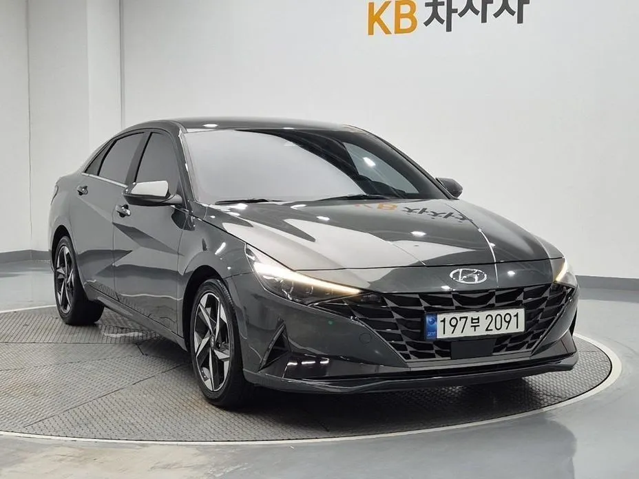Hyundai AVANTE — фото 5
