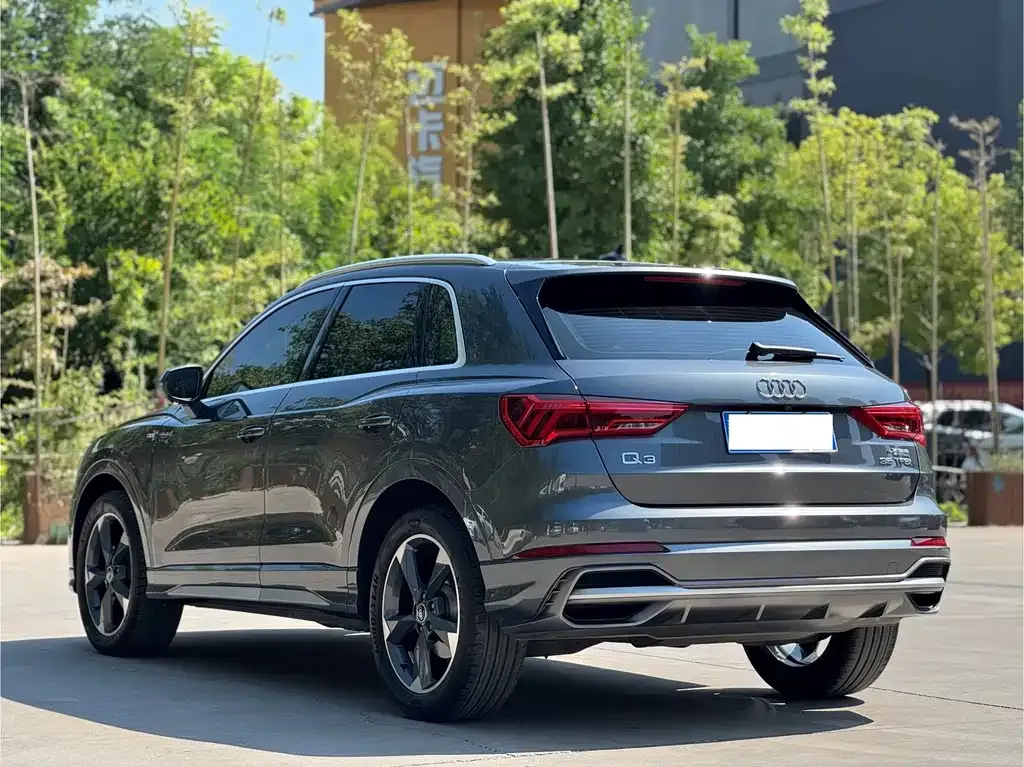 Audi Q3 — фото 2