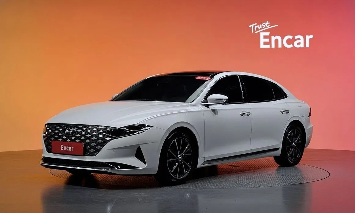 Hyundai Grandeur — фото 1