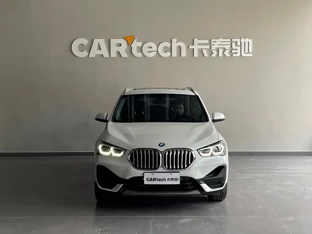 BMW X1 — фото 3