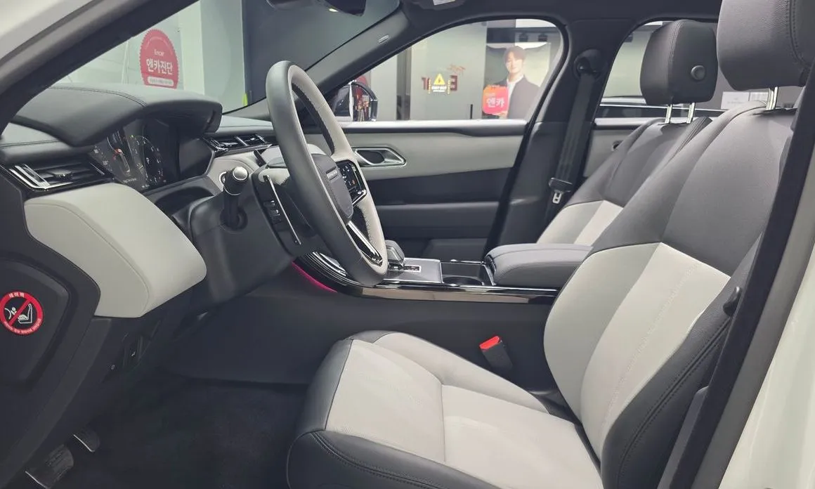 Land Rover Range Rover Velar 2026 из KR, фото 3
