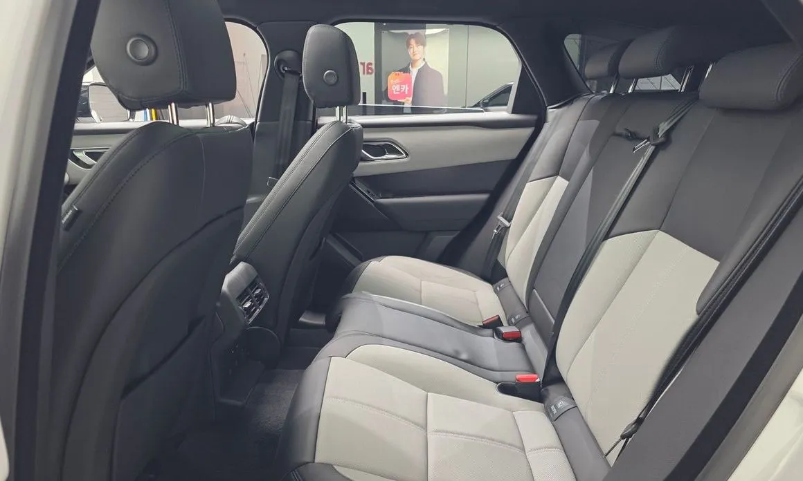 Land Rover Range Rover Velar 2026 из KR, фото 4