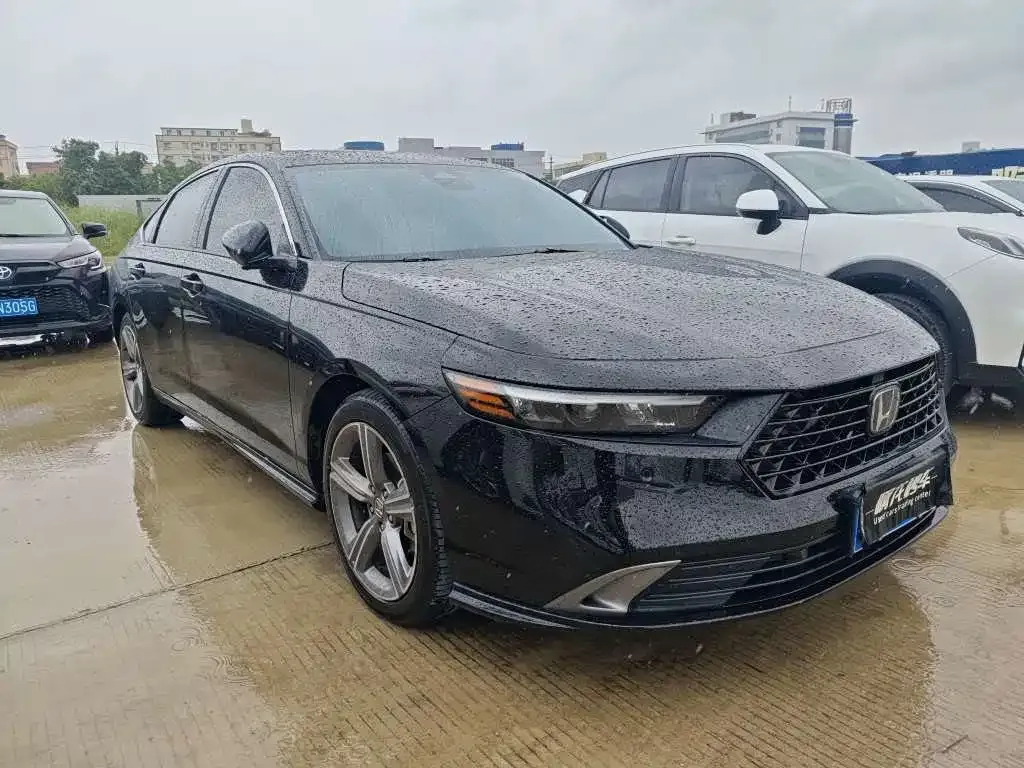 Honda Accord — фото 2