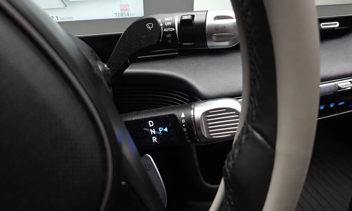 Hyundai Ioniq5 — фото 2