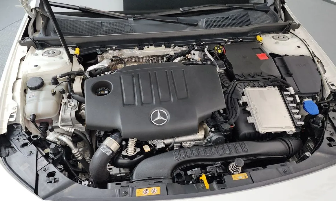 Mercedes-Benz A-Class 2021 из KR, фото 4