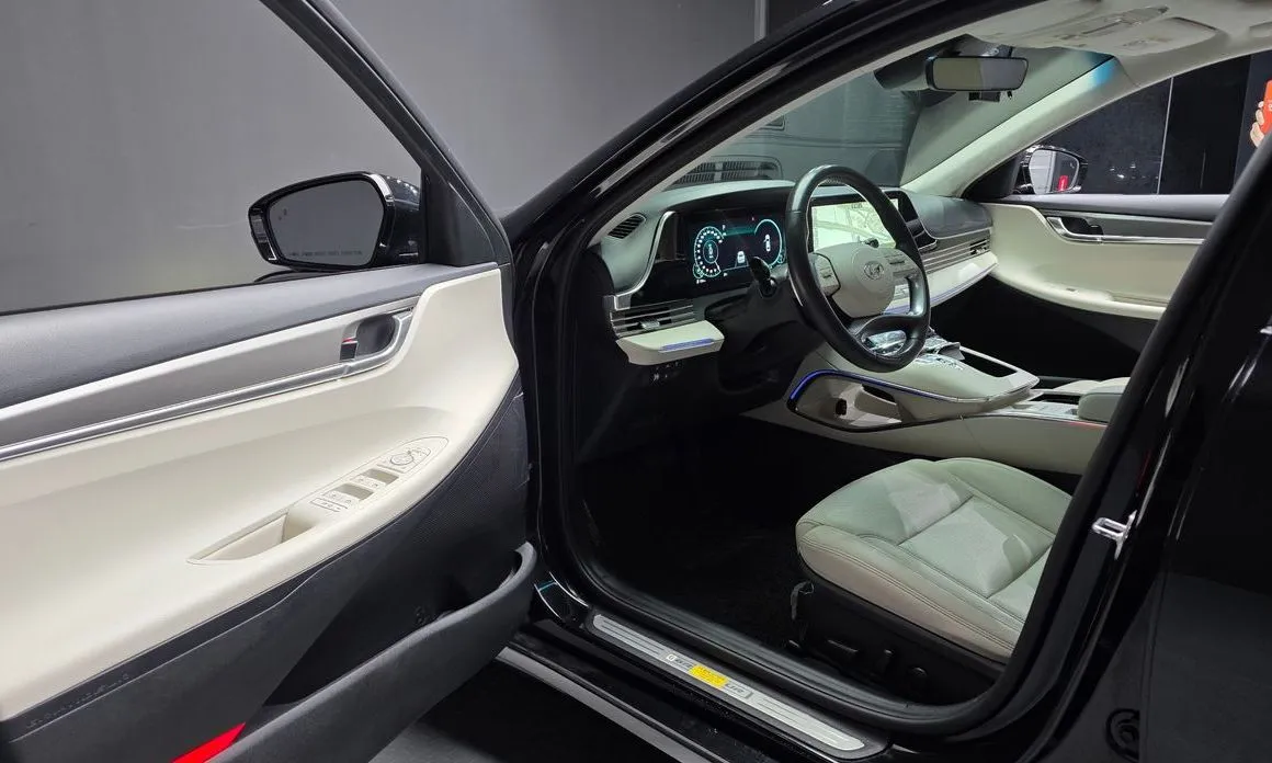 Hyundai Grandeur 2023 из KR, фото 9