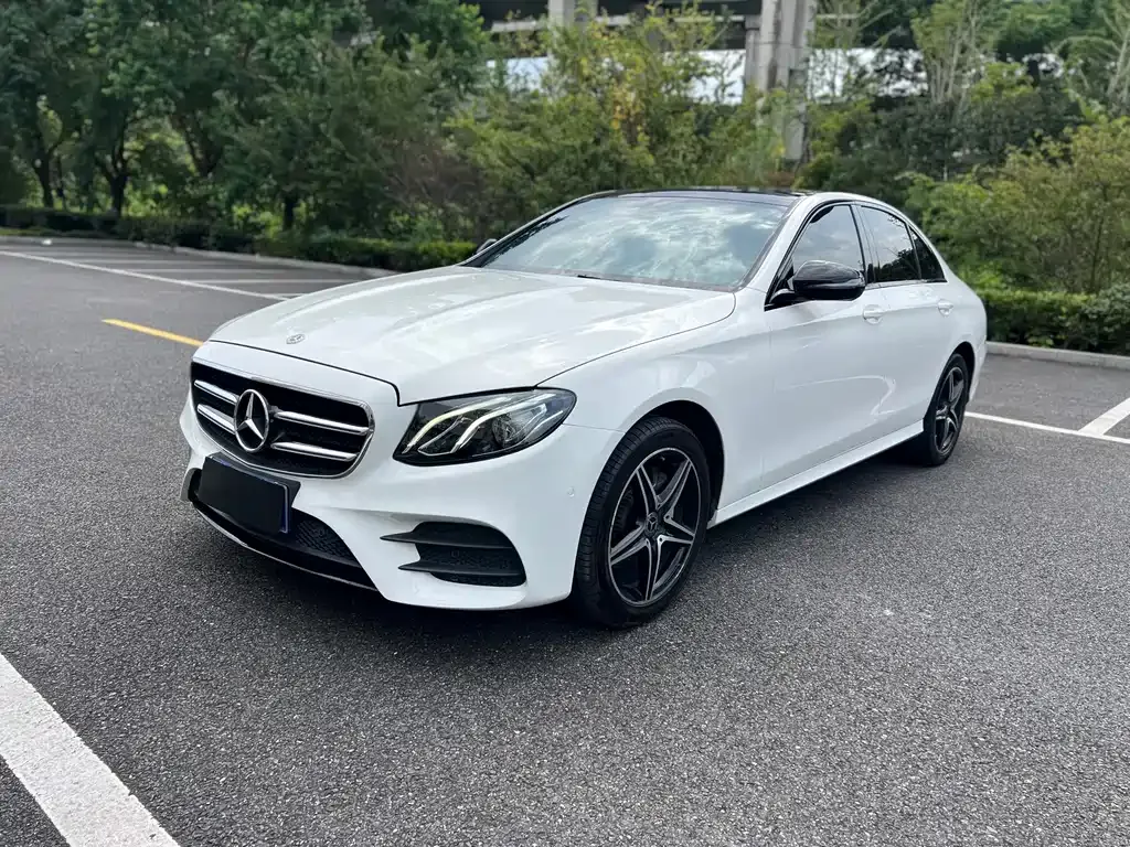 Mercedes-Benz E-Class (Import) — фото 1