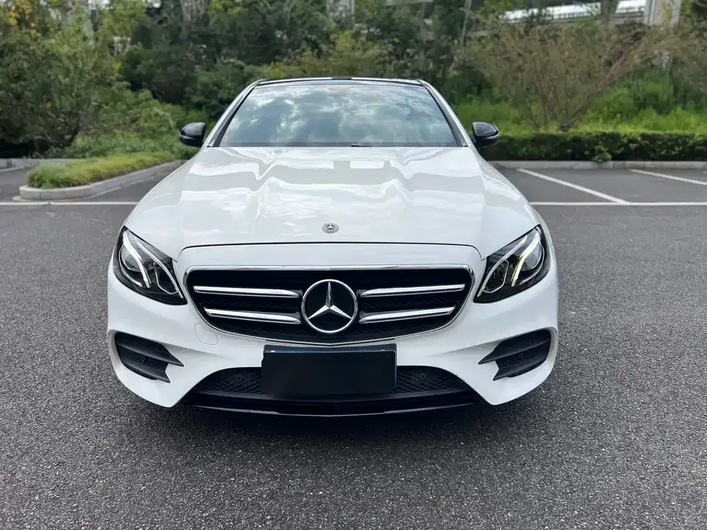 Mercedes-Benz E-Class (Import) — фото 5