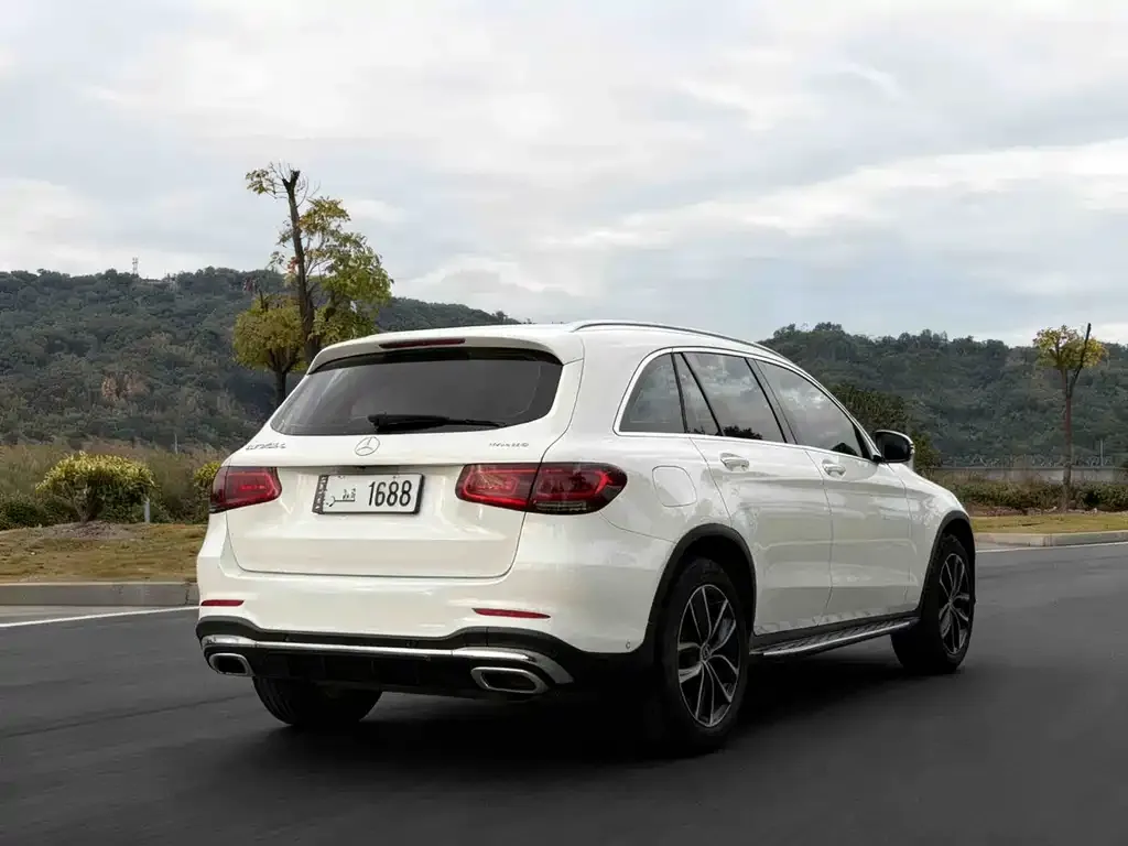 Mercedes-Benz GLC — фото 10