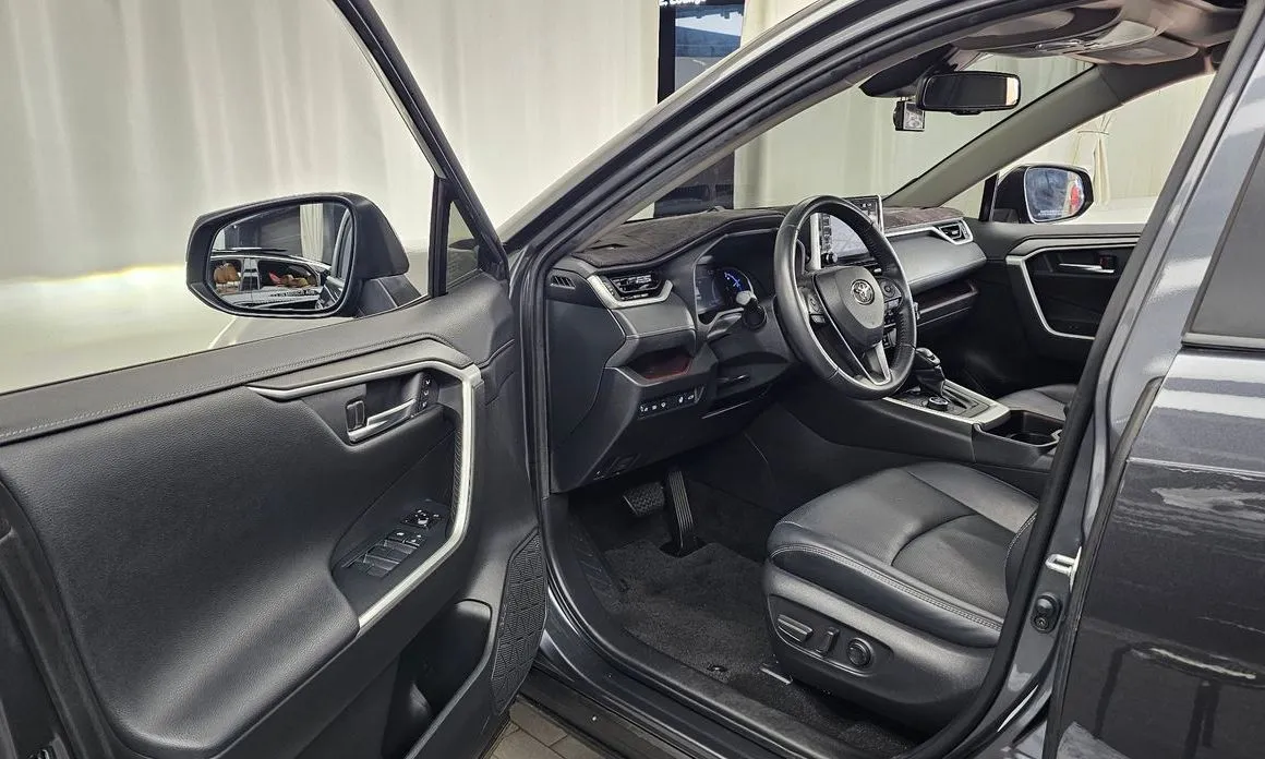 Toyota RAV4 2021 из KR, фото 9
