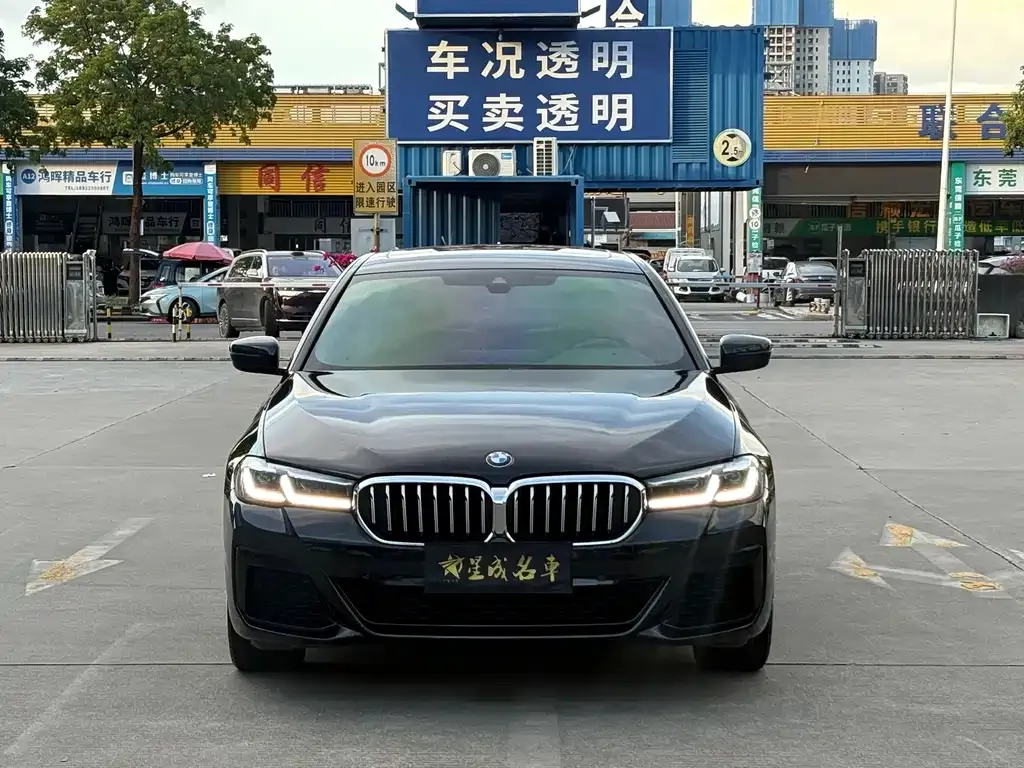 BMW 5 Series — фото 2