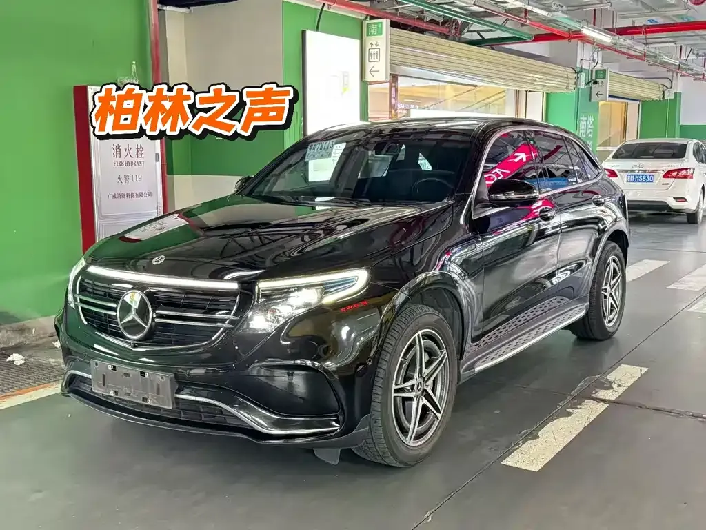 Mercedes-Benz EQC — фото 1